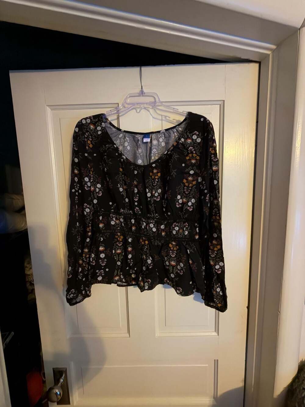 Old Navy Floral Blouse Size L Black Smocked Waist Boho Long Sleeve